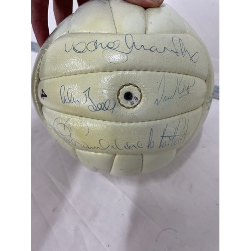 73 - 1970s signed Manchester City football