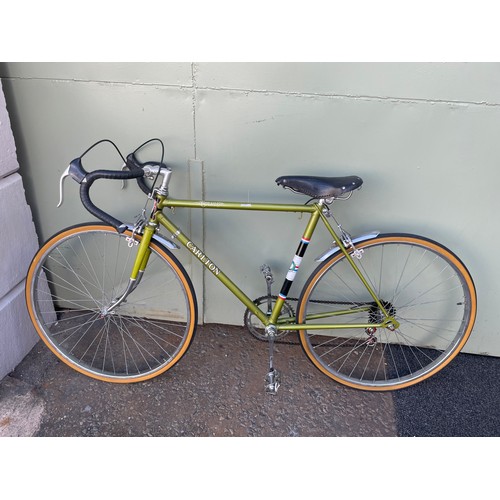 135 - 1970's Carlton Corsa Drop handled Road Bike, Like New In Pea Green