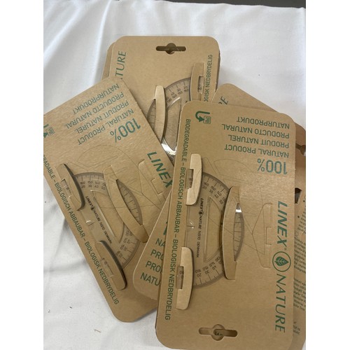 208 - 12 Back To School Protractors