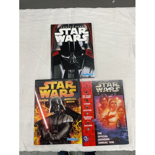 34 - Selection Of Starwars Annuals