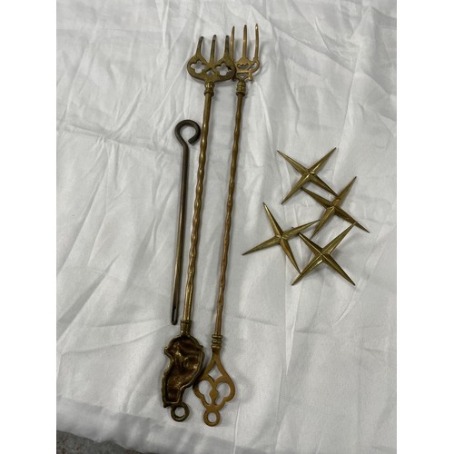 46 - Selection Of Brass Items