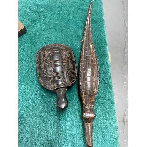 130 - African Rosewood Turtle & Crocodile