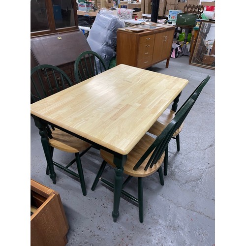 223 - Country Kitchen Pine Table & 4 Chairs