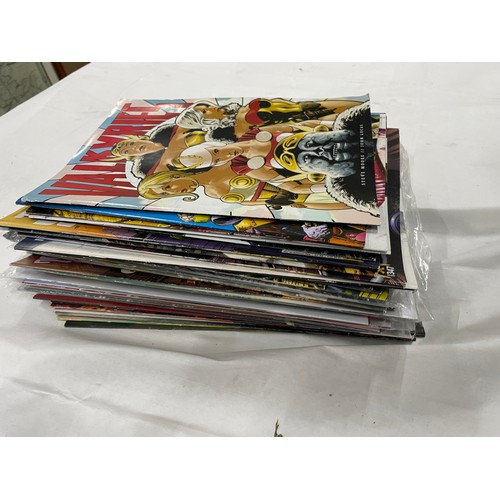 246 - Quantity Of Comics Inc Judge Dread, 2000AD & Others