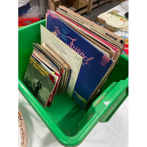 10 - Selection Of Vinyl & Singles