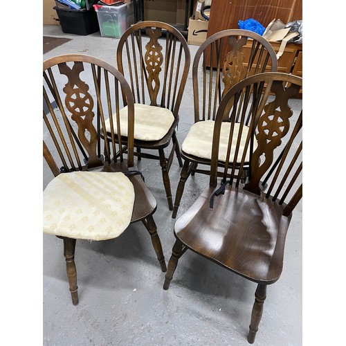 220 - 4 x Antique Wheel back Dining Chairs