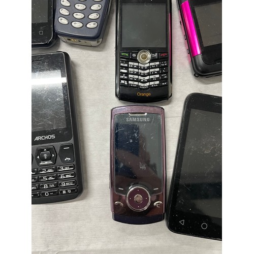 83 - Selection Of Old Mobile Phones