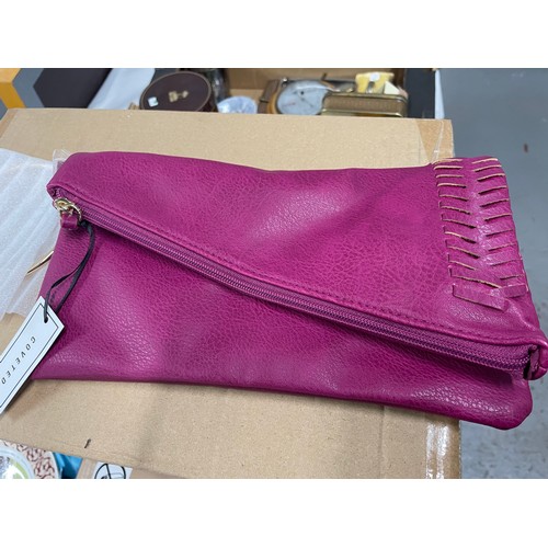 124 - 4 x Brand New Pink Clutch Bags