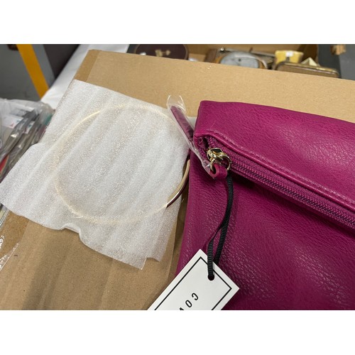 124 - 4 x Brand New Pink Clutch Bags