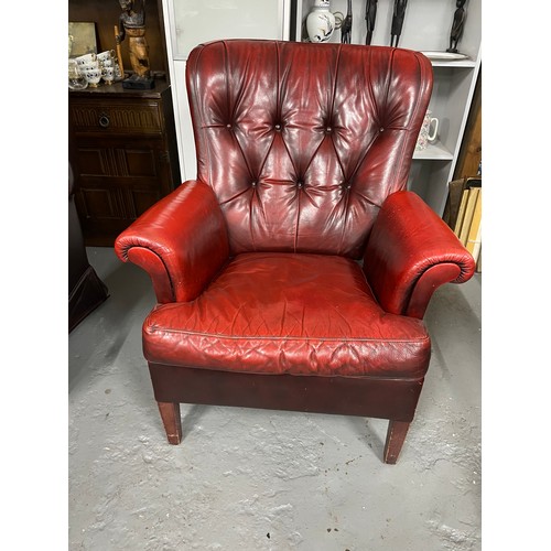 271 - Vintage Chesterfield Reading Chair & Pouffe In Ox Blood