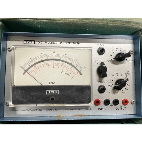 288 - Vintage Mid Century Levell Multimeter TM9B