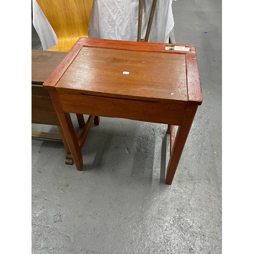 171 - 1960s Childs School Desk in Beech