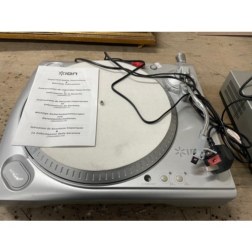 34 - Ion Record Player With CD Copy Function