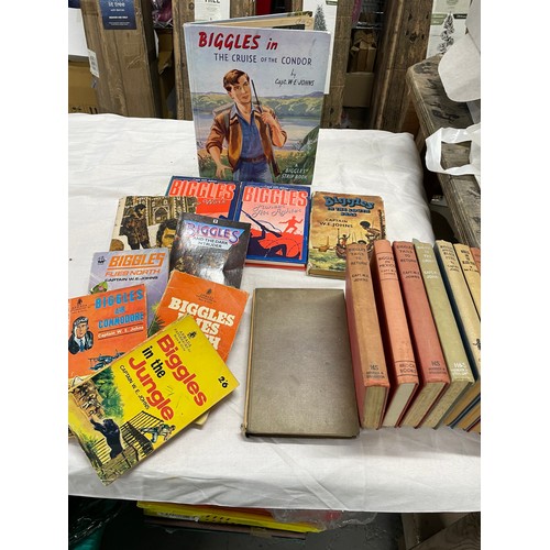 37 - Quantity Of Collectible Vintage 'Biggles' Hardback & Paperback Books