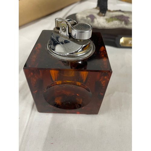 50 - Vintage Amber glass Koei Unicon Desk Lighter