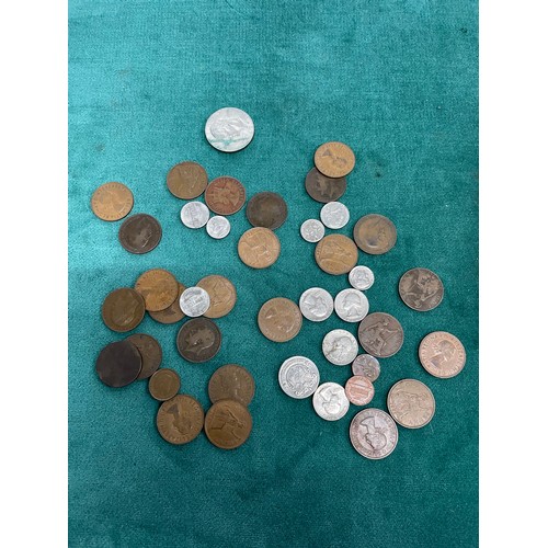 327 - Selection Of English & American Coins