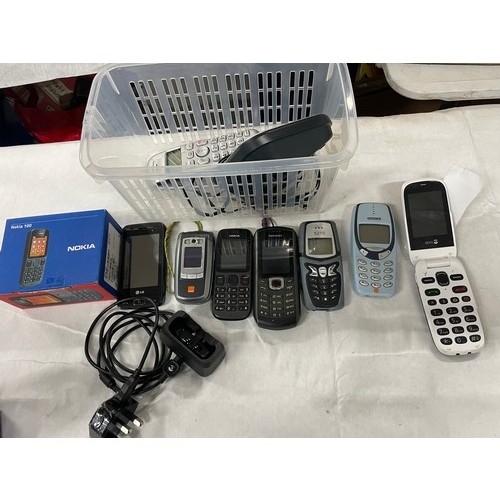 2 - Quantity Of Vintage Mobile Phones