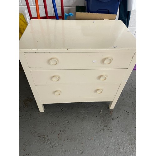 76 - Chest Of Drawers