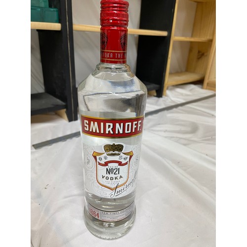 126 - 1Ltr Bottle Of Smirnoff Vodka 21