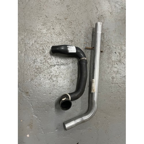 128 - 4x4 Intake Hose & Exhaust Part