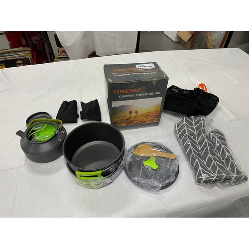 141 - Complete New Camping Cookware Set