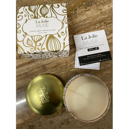 156 - La Jolie Muse Scented Candle Vanilla & Coconut