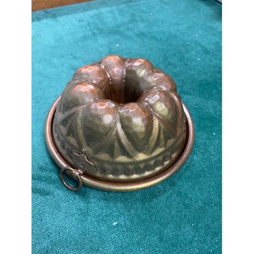 297 - Vintage Brass Jelly Mold