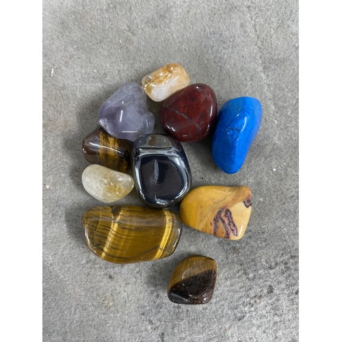 304 - Selection Of polished Stones