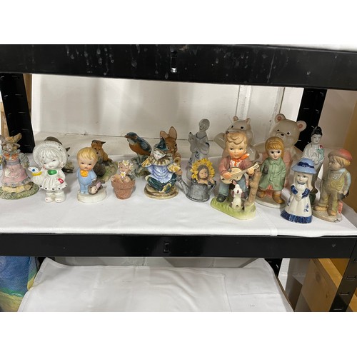 60 - 1 Shelf Of Mixed Figurines