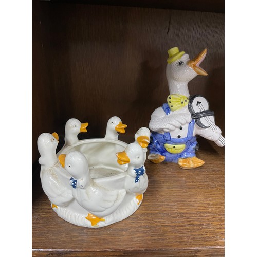 69 - 2 Ceramic Duck Items