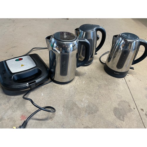 144 - 3 Breville kettles and a toasties maker