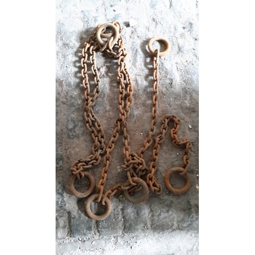 120 - Industrial Cast Iron Heavy Duty Chains with Rings