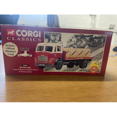 217 - 1998 Corgi classic 25001 British Rail Leyland Beaver Platform lorry & packing cases