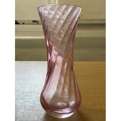 262 - Vintage Boxed Caithness Pink Glass vase