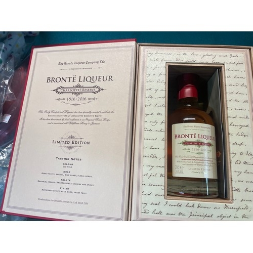 281 - 20cl Bronte Liqueur Charlotte Reserve