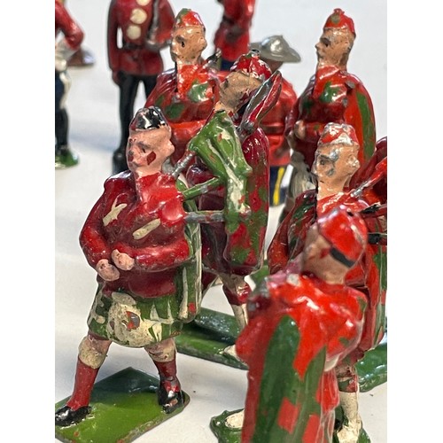 30 - Quantity Of Vintage Lead Britons Army Figures