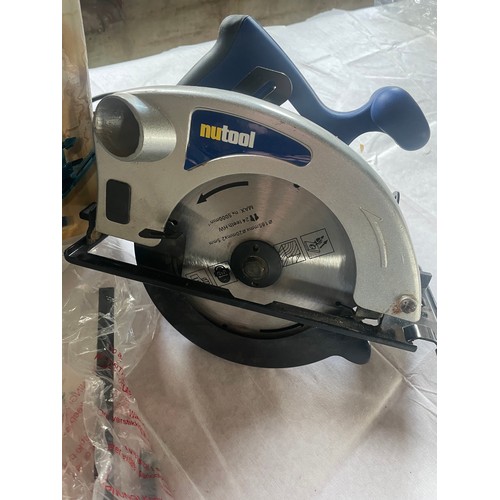 49 - Boxed Nu-Tool 12000 Circular Saw, Tested & Working