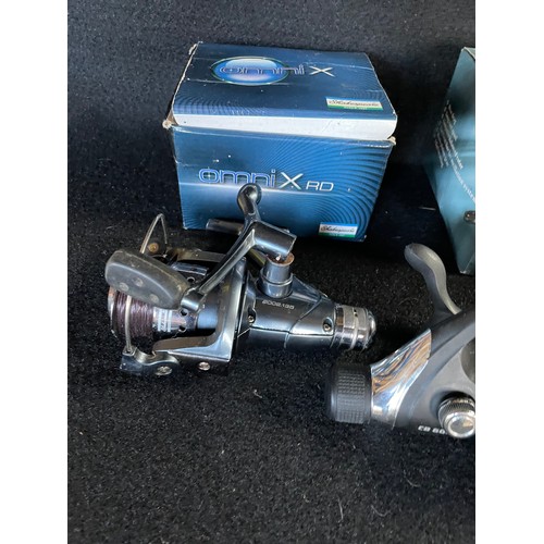 93 - 2 x  Fishing Reels