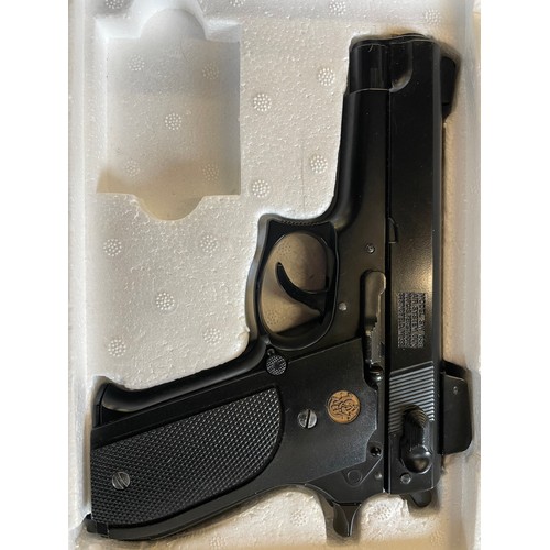 197 - Smith & Wesson M639 Air Soft Pistol