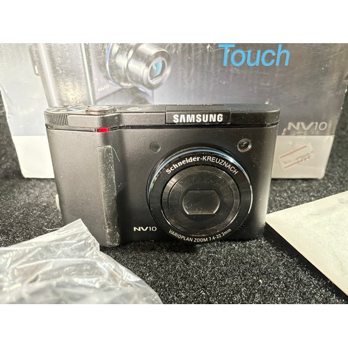 198 - Samsung NV10 touch boxed and complete