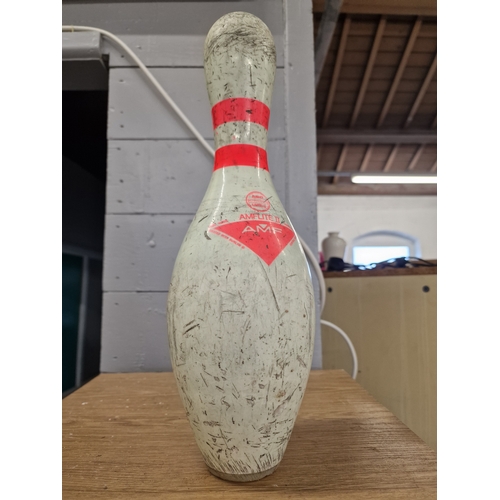 109 - Tenpin bowling pin