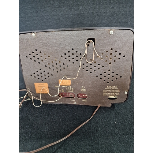 Defiant Vintage Transistor Radio Working Order