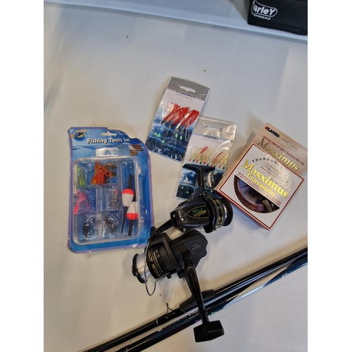 Ron Thompson Superior Pro 9ft # 6/7 fishing pole and reels