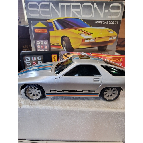 37 - Matchbox Sentron-9 roadster Infra Mobil Porche 928 GT Remote control car in silver