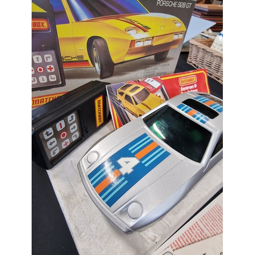 37 - Matchbox Sentron-9 roadster Infra Mobil Porche 928 GT Remote control car in silver