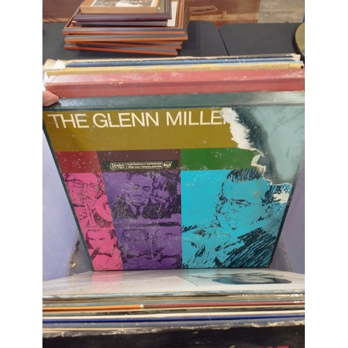 162 - Selection of Vintage Collectable Vinyl Records inc Jazz, Louis Armstrong, Glenn Miller, Johnny Cash,... 