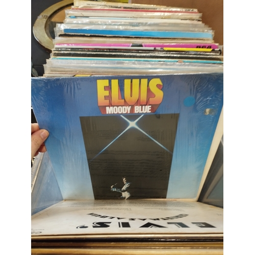 163 - Large Selection of Vintage Collectable Elvis Presley Vinyl Records inc Picture Disc.