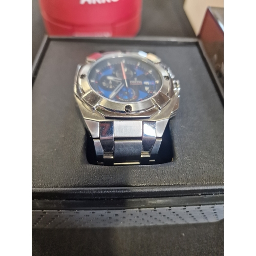 217 - Le Tourde France Festina Watch with metall strap and box.