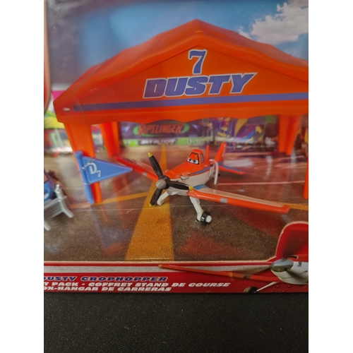 226 - Disney Planes - Dusty Crophopper pit row gift pack