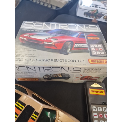 255 - Matchbox Sentron-9 Porsche 928Gt 1:20 scale in Gold